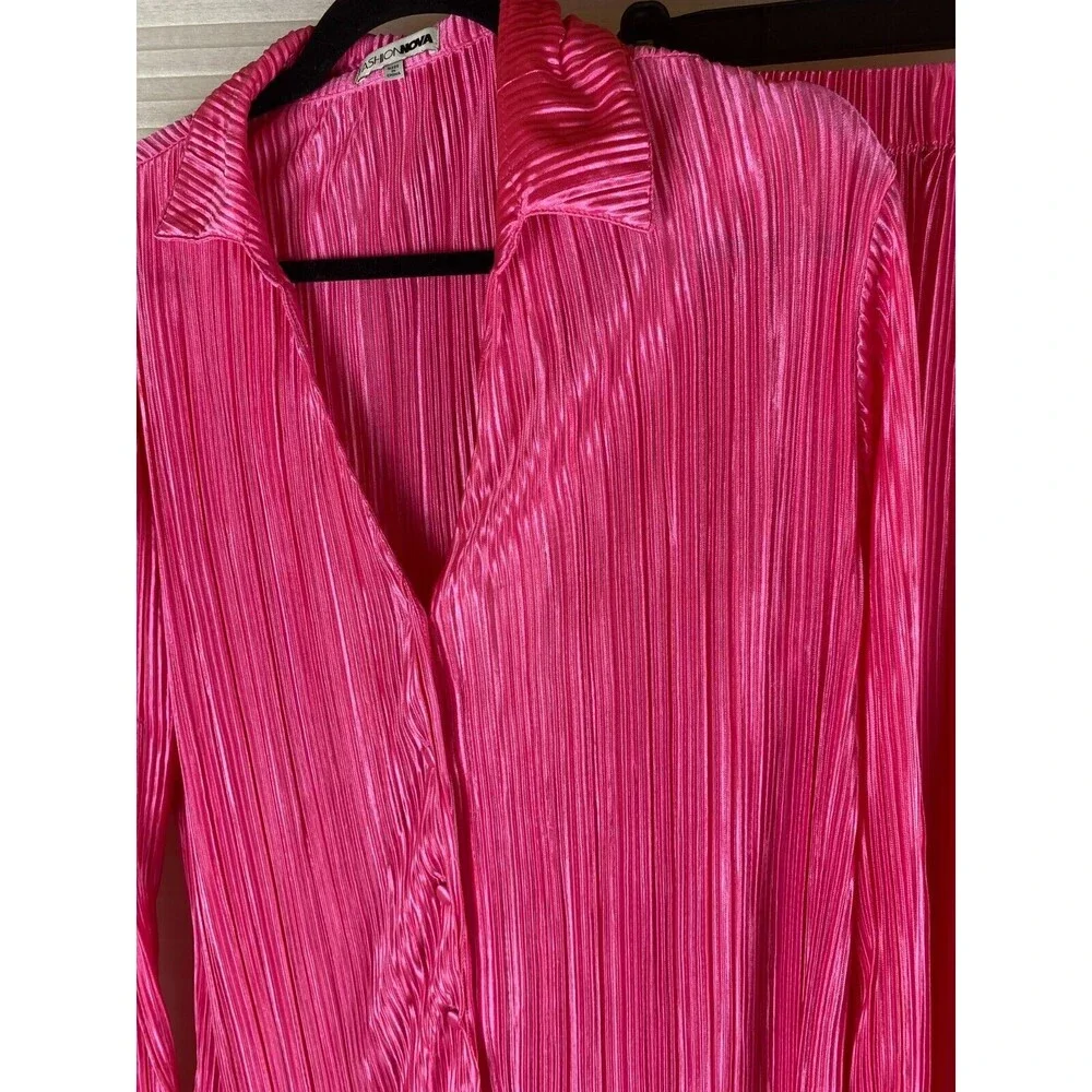 Fashion Nova 2pc Pants Top Sz S Pink Ribbed Long Sleeve Button Down V-Neck Sheer - Picture 3 of 16